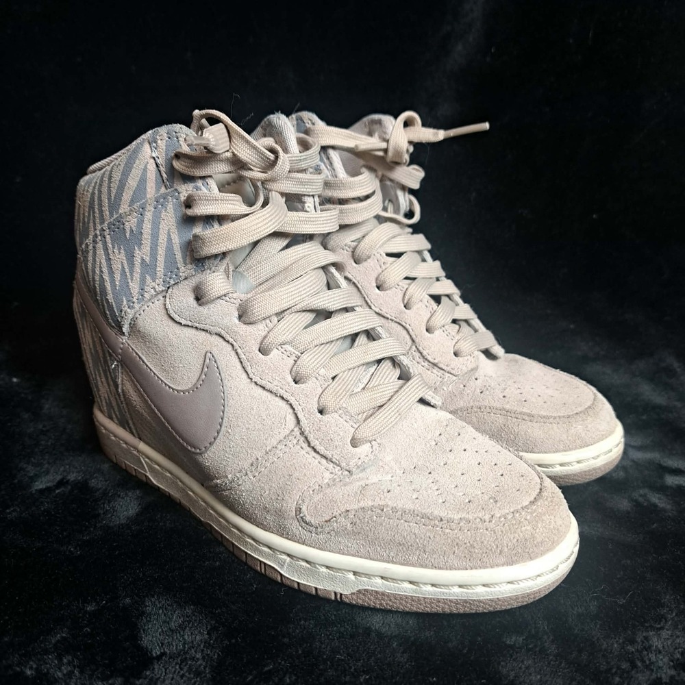 Nike Dunk Sky Hi Women's Size 6 Hidden Wedge Brown Sneakers Shoes 543258-003 - Picture 4 of 11